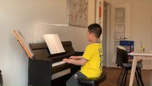 Justin Tsai spelar "Ja-Da" av Bob Carleton